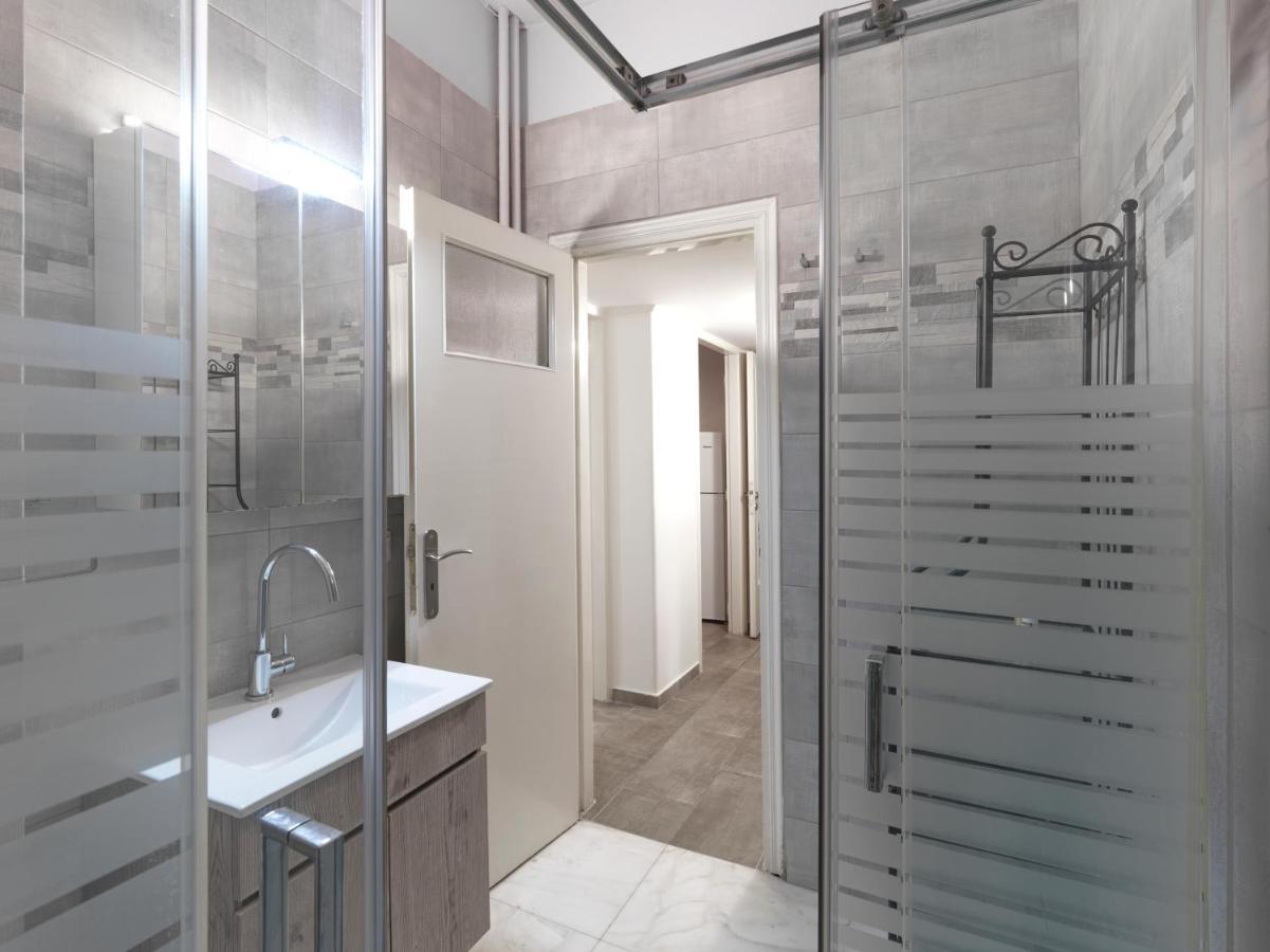 Spacious City Center Apartment Athen Eksteriør billede
