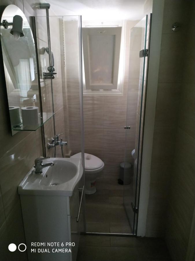 Spacious City Center Apartment Athen Eksteriør billede